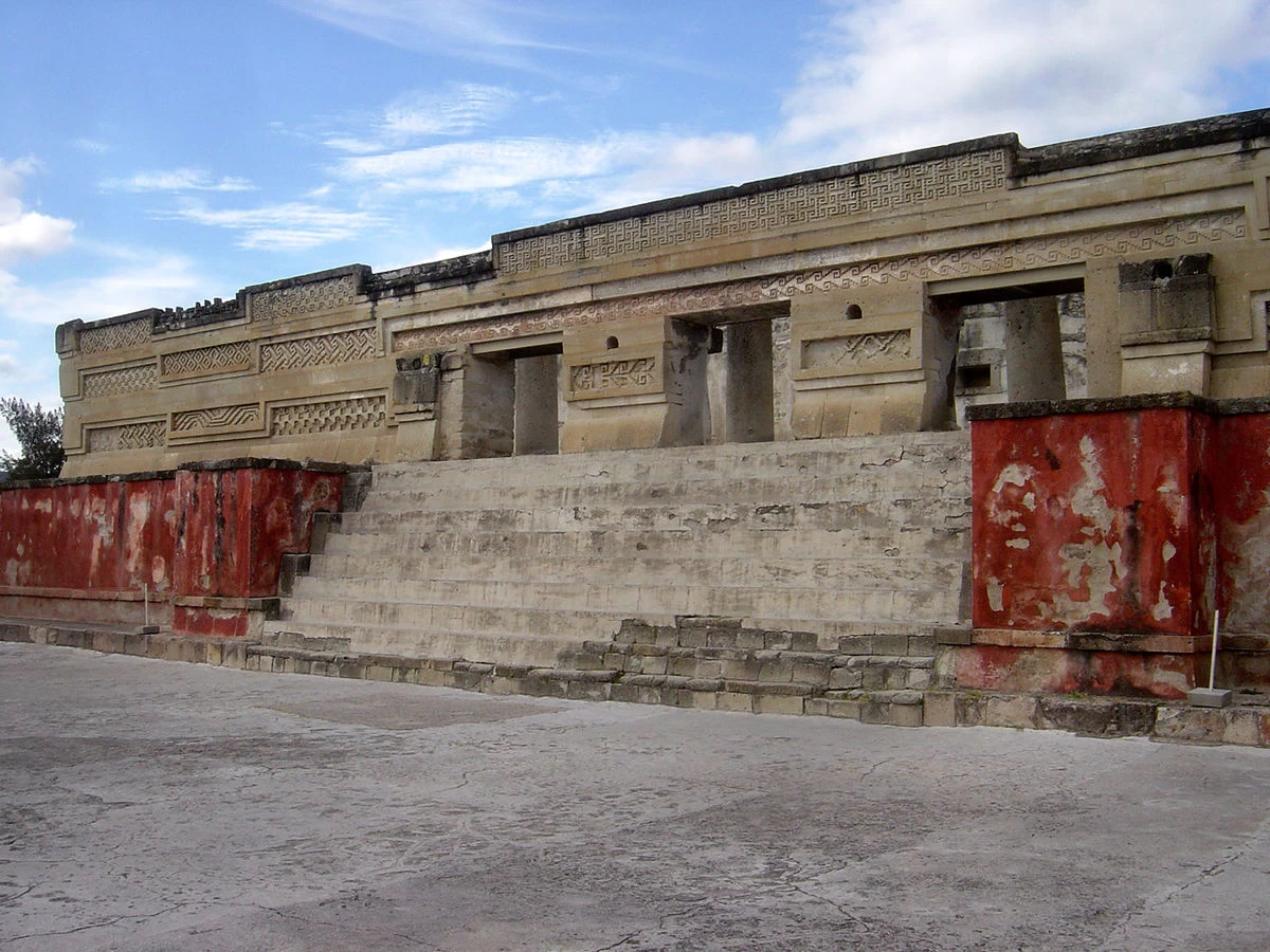 Nota sobre Mitla, vestigios arquitectónicos en Oaxaca