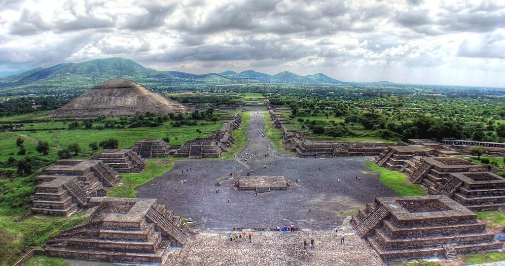 Nota sobre Teotihuacán lugar de dioses