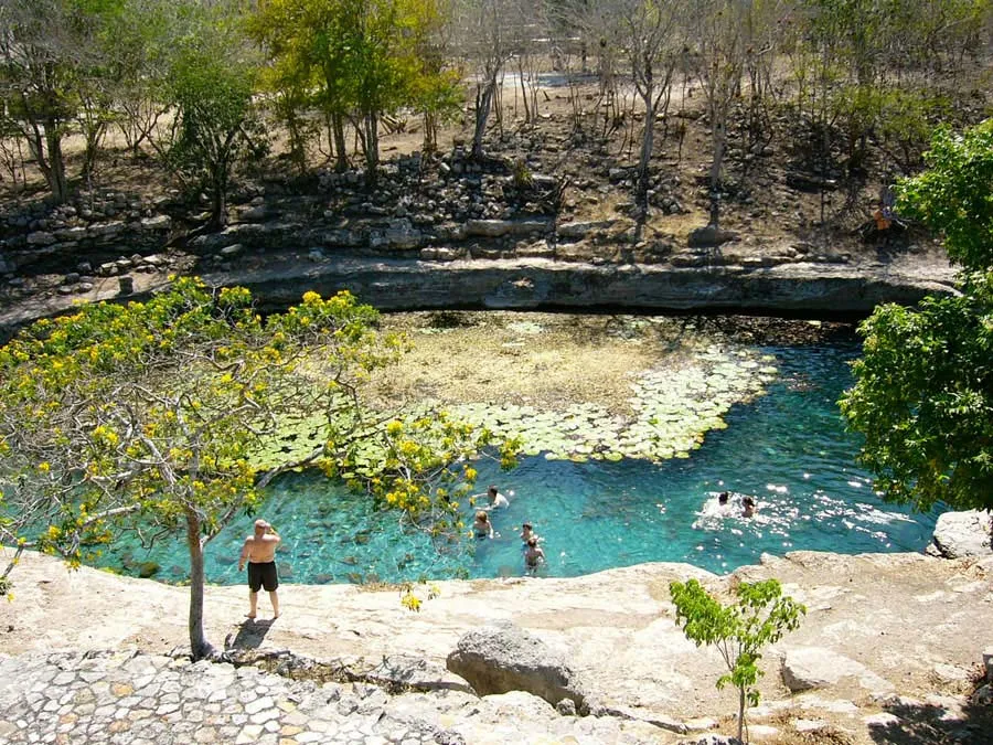 Nota sobre Cenote Xcalah, Yucatán