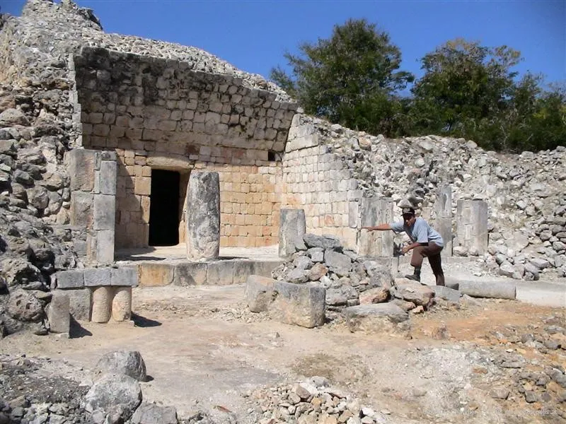 Nota sobre Zona arqueológica de Tohcok, Campeche