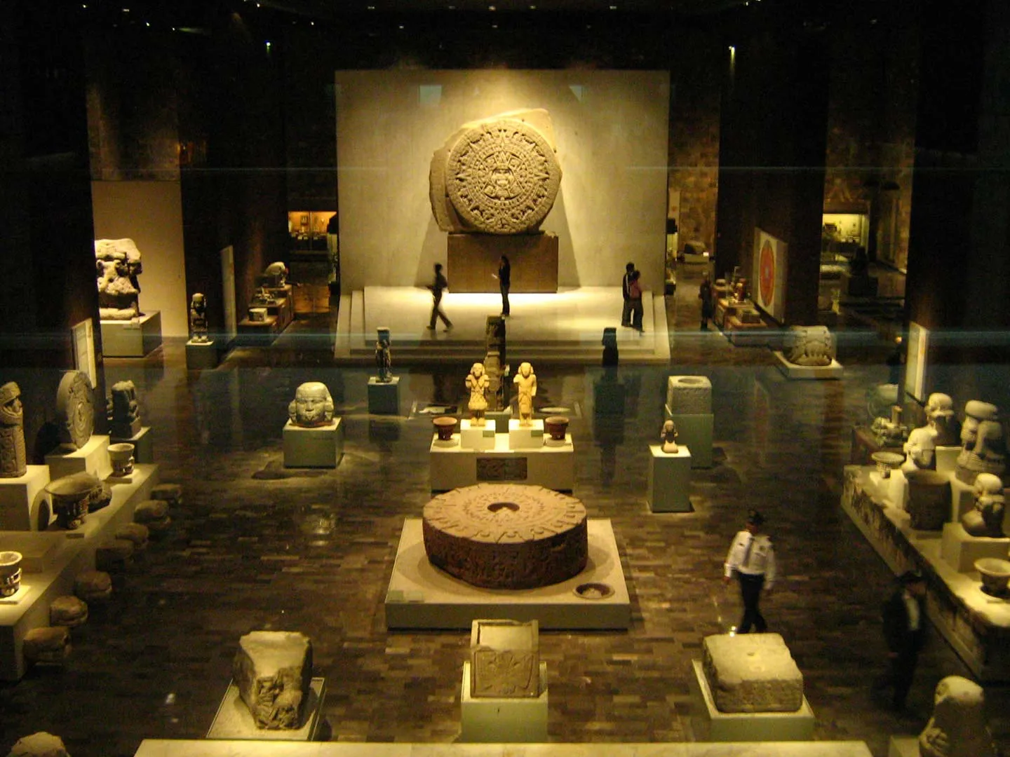 Nota sobre La sala azteca del Museo Nacional de Antropología 