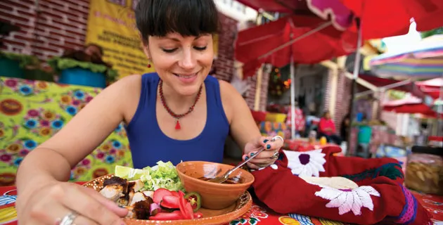 Nota sobre 13 mercados para comer en México