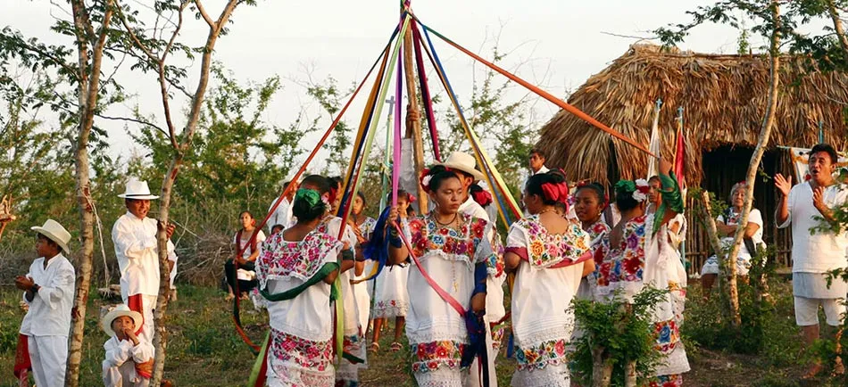 Nota sobre Fiestas llenas de alegría en Yucatán