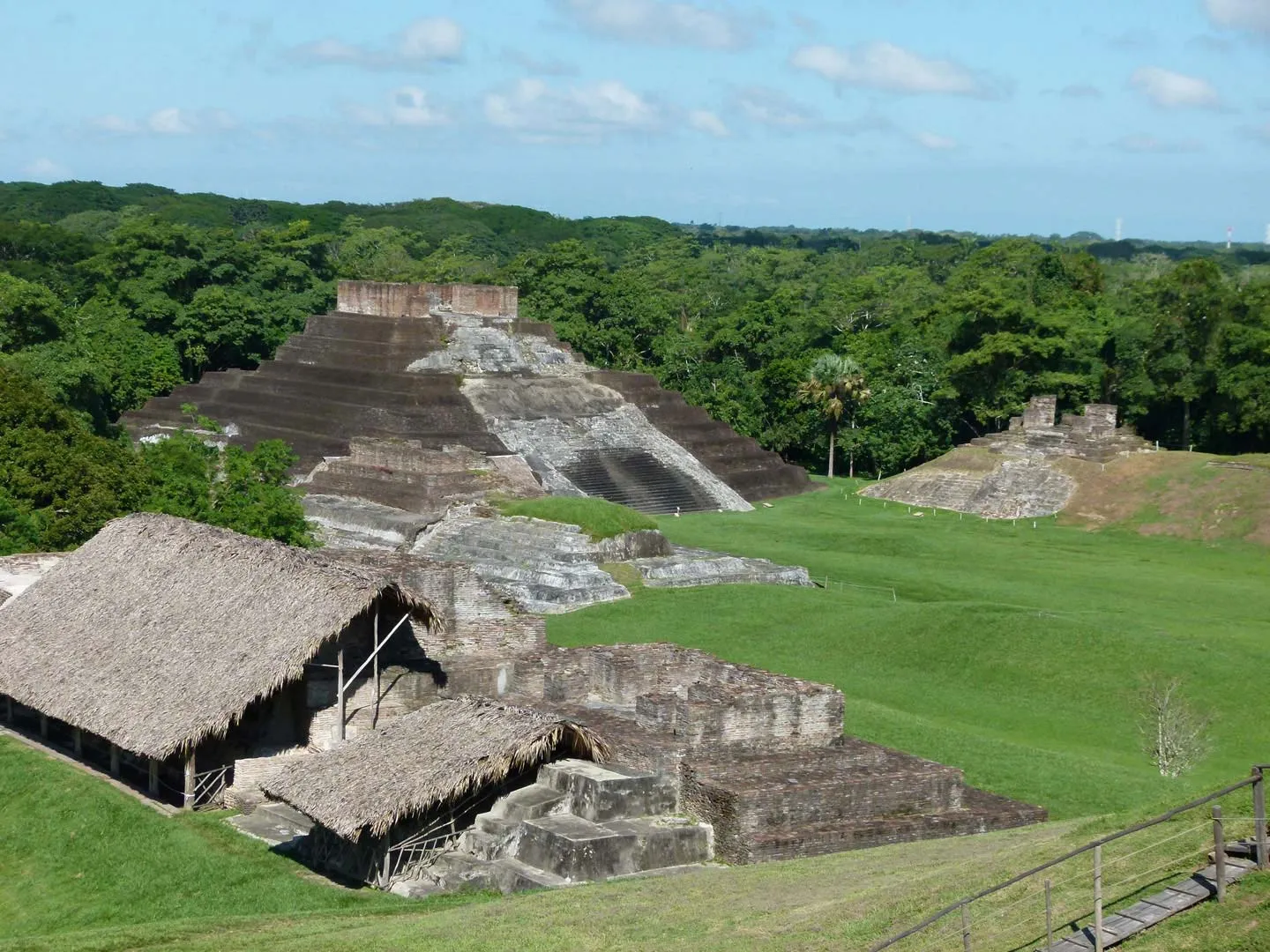 Nota sobre Zona arqueológica de Comalcalco en Tabasco