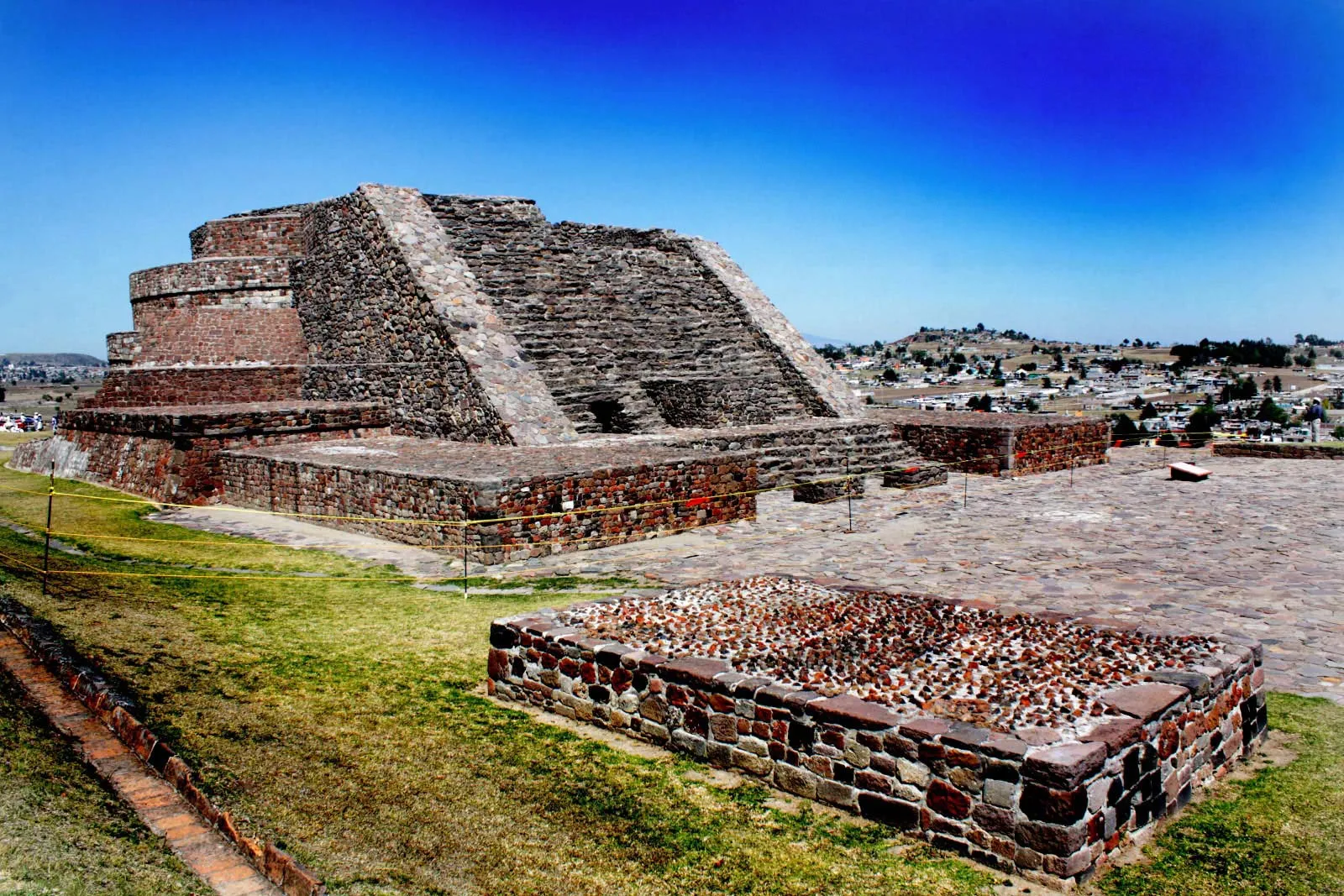 Nota sobre Sitio arqueológico de Calixtlahuaca, Estado de México
