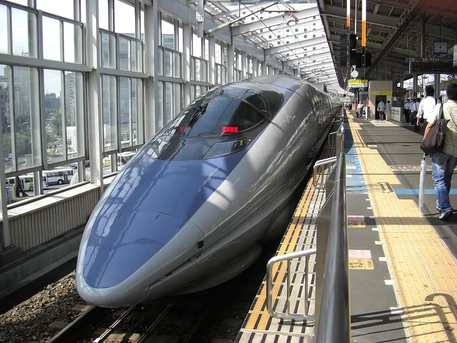 Nota sobre Conoce el asombroso tren bala de Japón