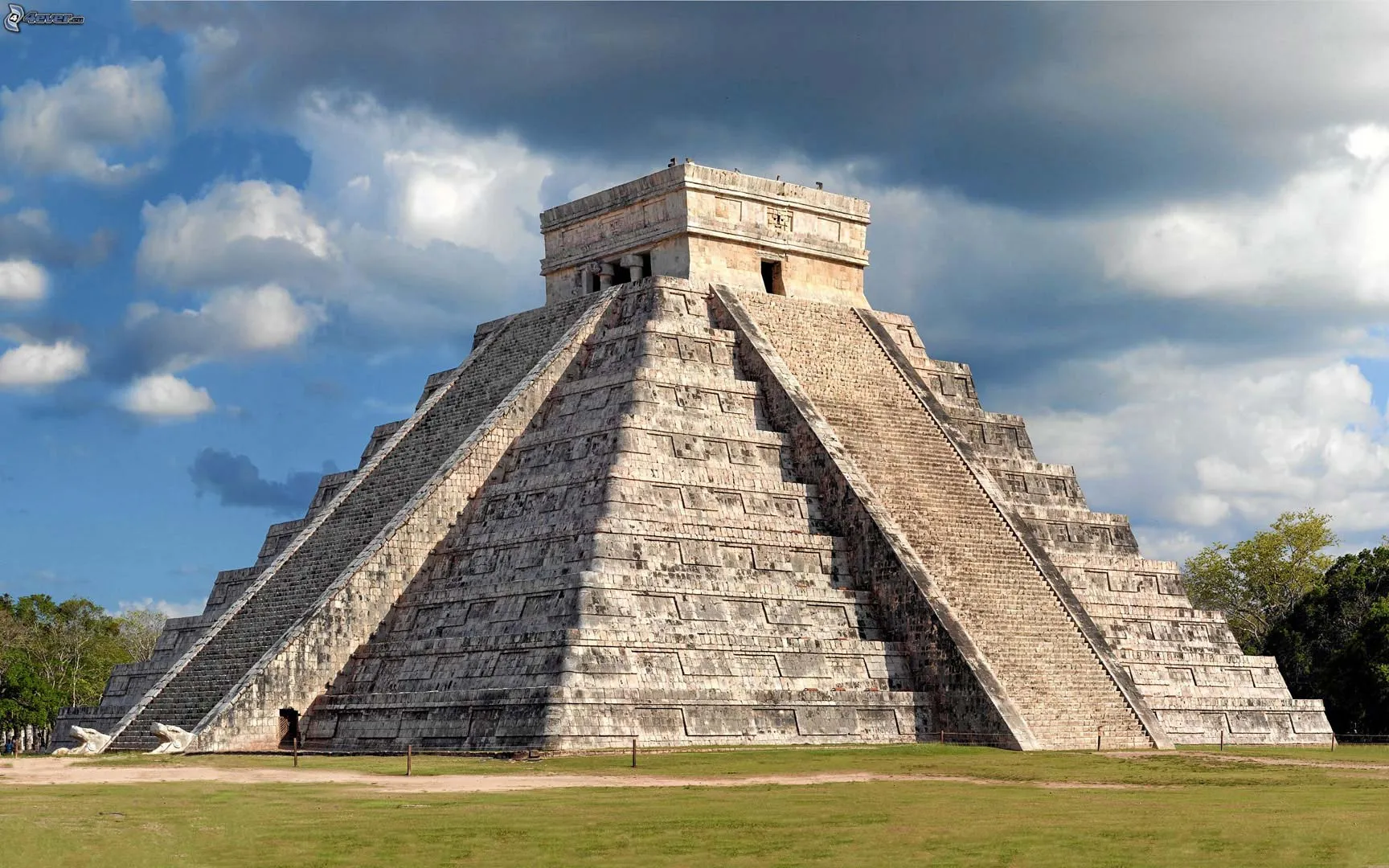 Nota sobre La ciudad prehispánica de Chichen Itzá