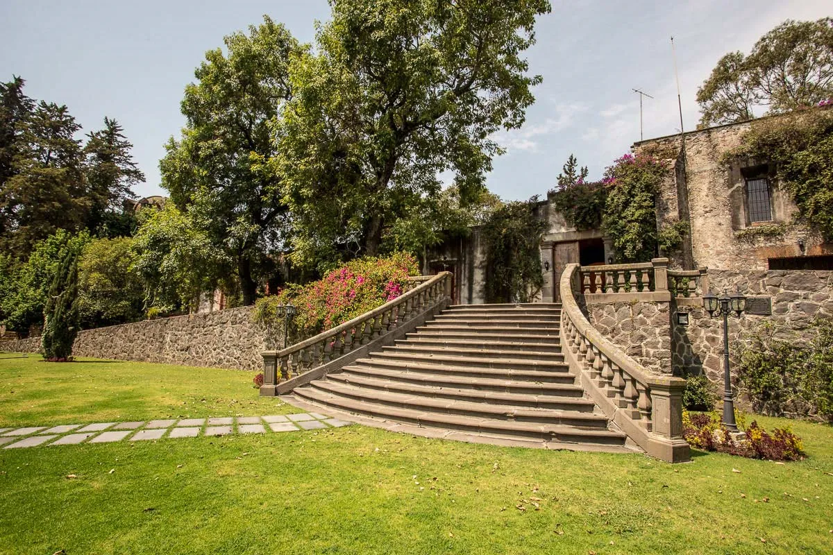 Nota sobre Ex Hacienda San Juan Bautista: un castillo de ensueño en Taxco