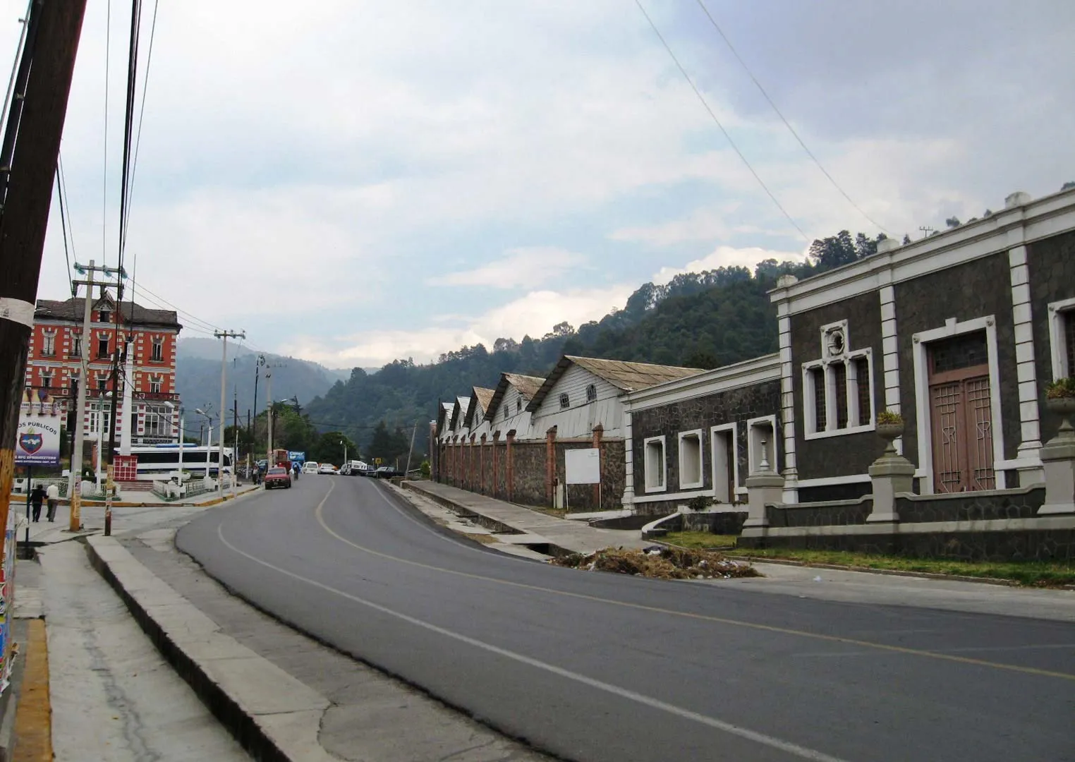 Nota sobre Tlalmanalco y su arquitectura colonial