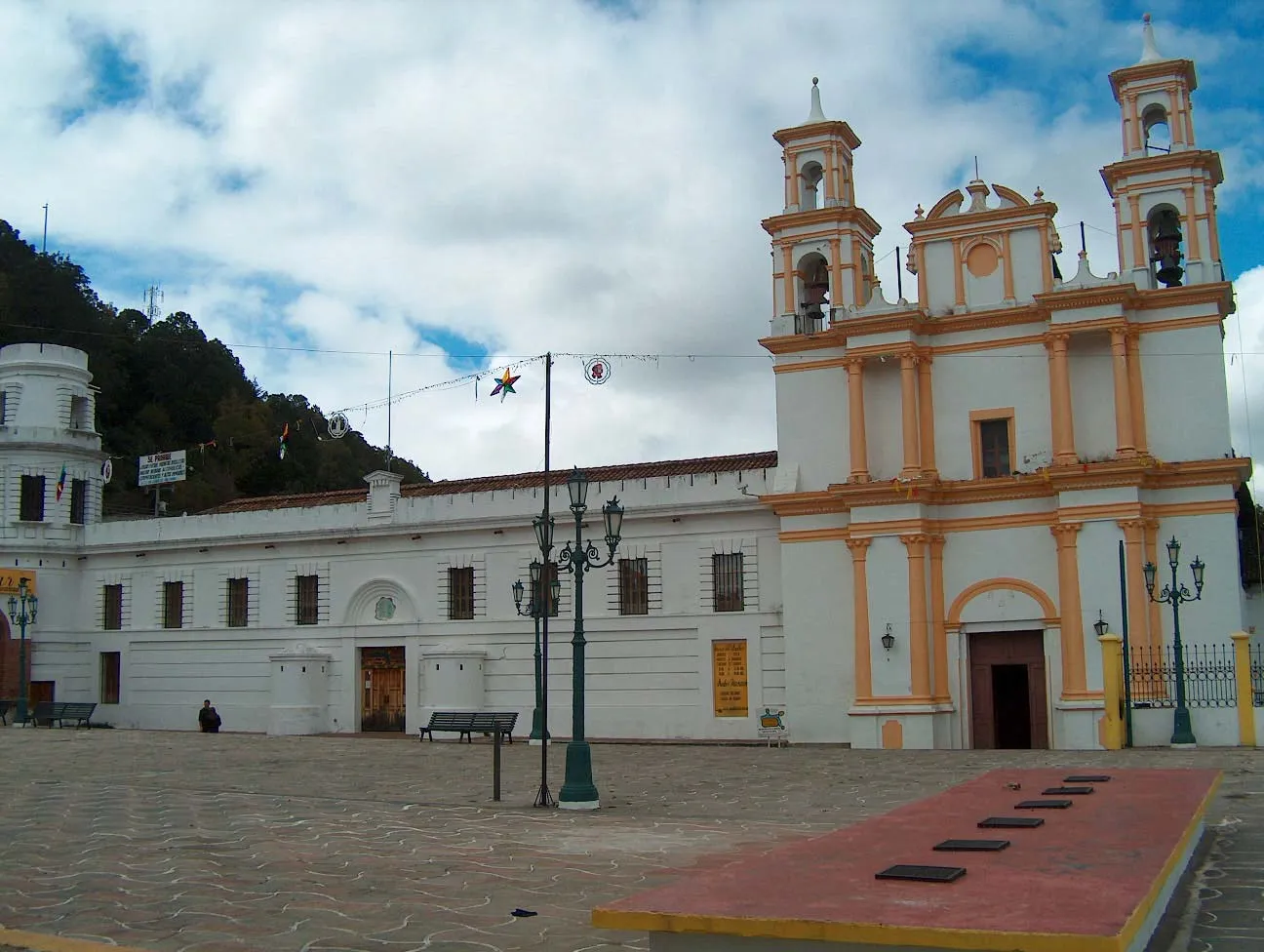 Nota sobre San Cristóbal de las Casas, un pueblo con riqueza artesanal y religiosa
