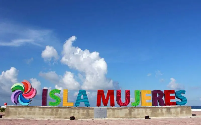 Nota sobre Festejando las costumbres de Isla Mujeres