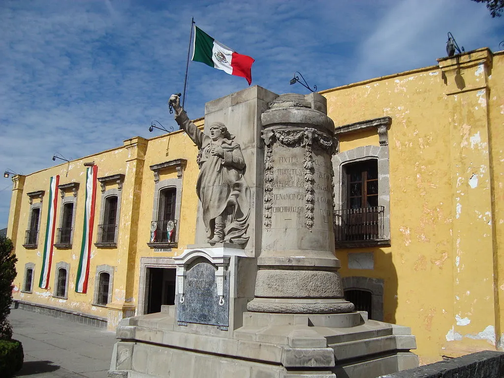 Nota sobre Taxco, sede del Coloquio Nacional de Cultura Mexicana