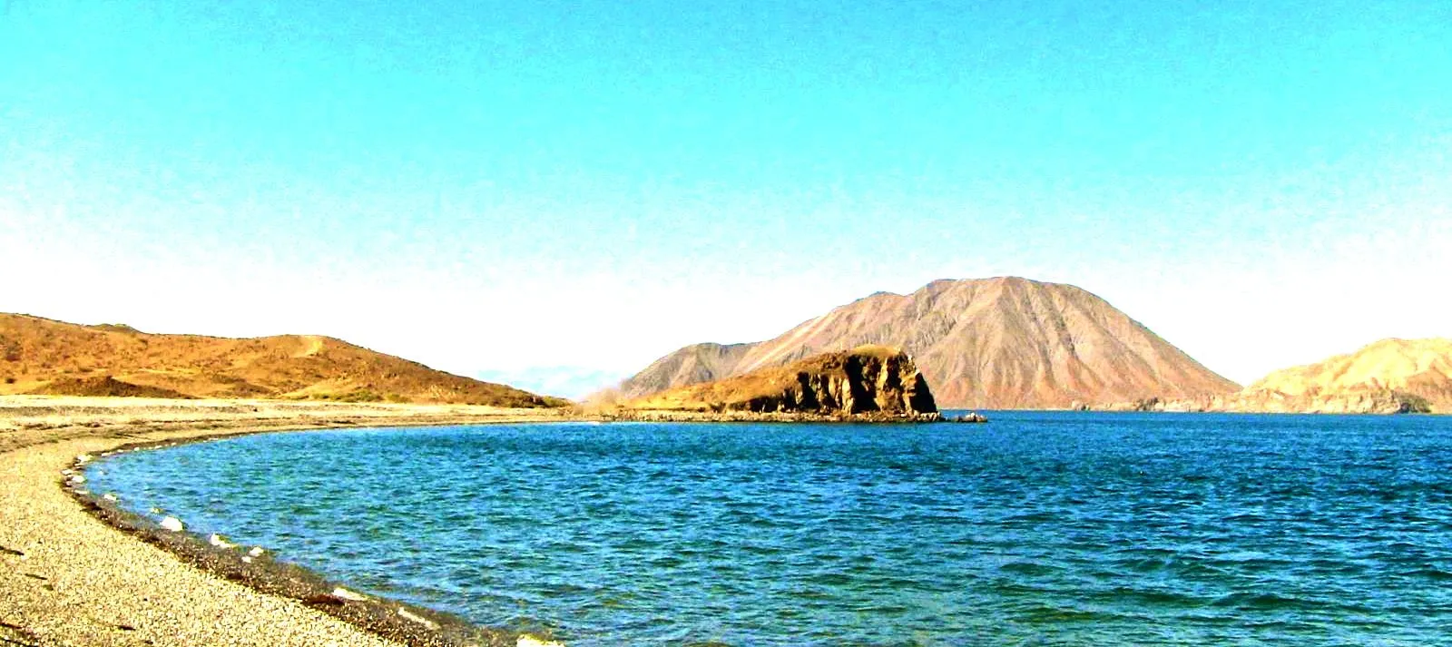 Nota sobre Bahía de los Ángeles, un oasis en el Mar de Cortés