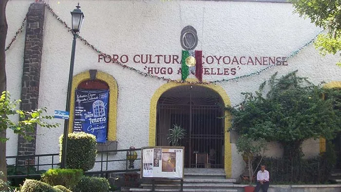 Nota sobre El importante Foro Cultural Coyoacanense