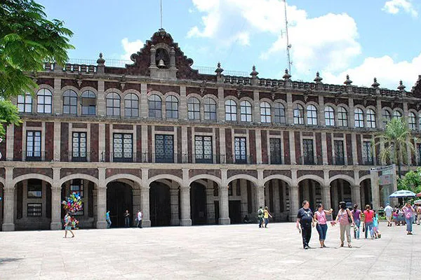 Nota sobre Xochicalco, un lugar colmado de historia y tradición
