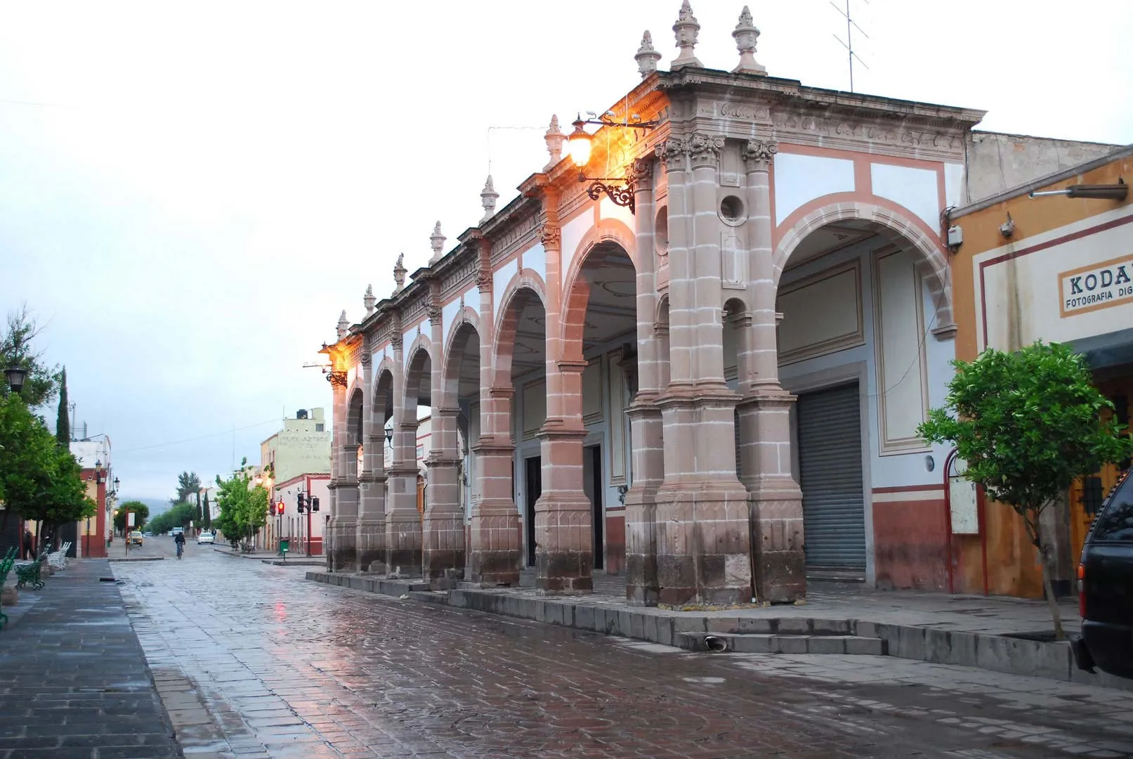 Nota sobre Pasea por las hermosas calles de Jeréz de García Salinas
