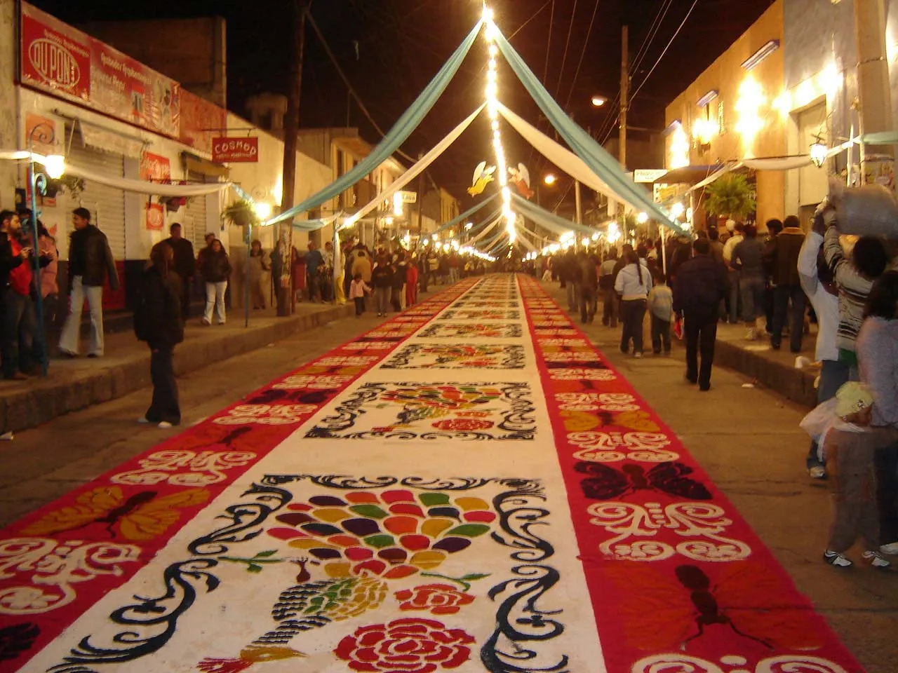 Nota sobre No te pierdas las coloridas festividades en Huamantla, Tlaxcala