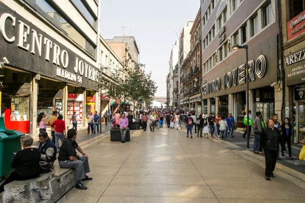 Nota sobre Vámonos de turistas a la Calle Madero en la CDMX
