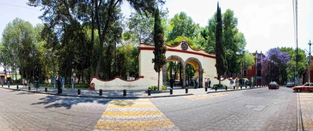 Nota sobre Paseando por el Jardín Hidalgo de Coyoacán