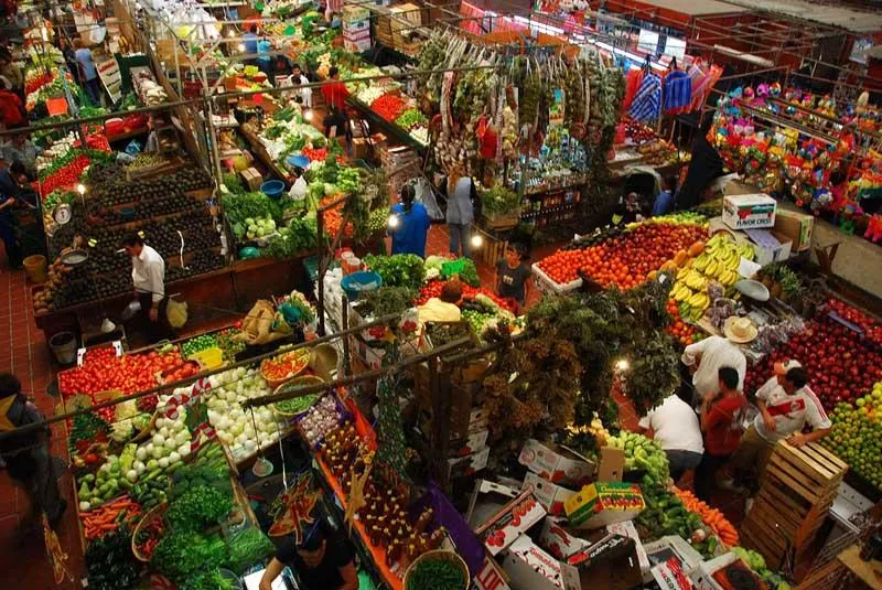 Nota sobre Descubre las rarezas del Mercado de San Juan en la CDMX