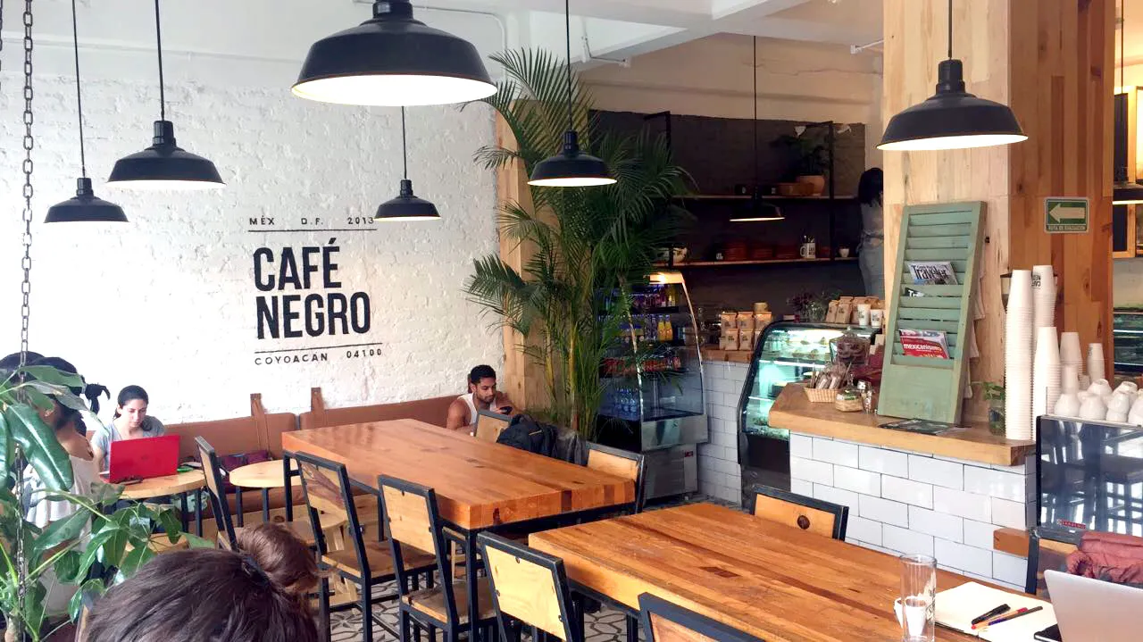Nota sobre Café Negro, café y romanticismo en Coyoacán