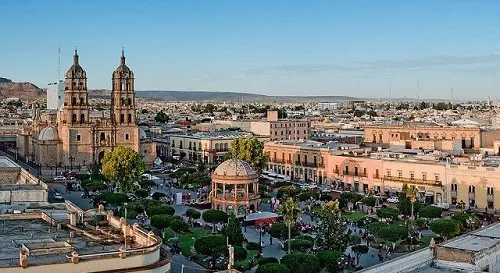 Nota sobre Pueblos y rincones cautivantes de Chihuahua