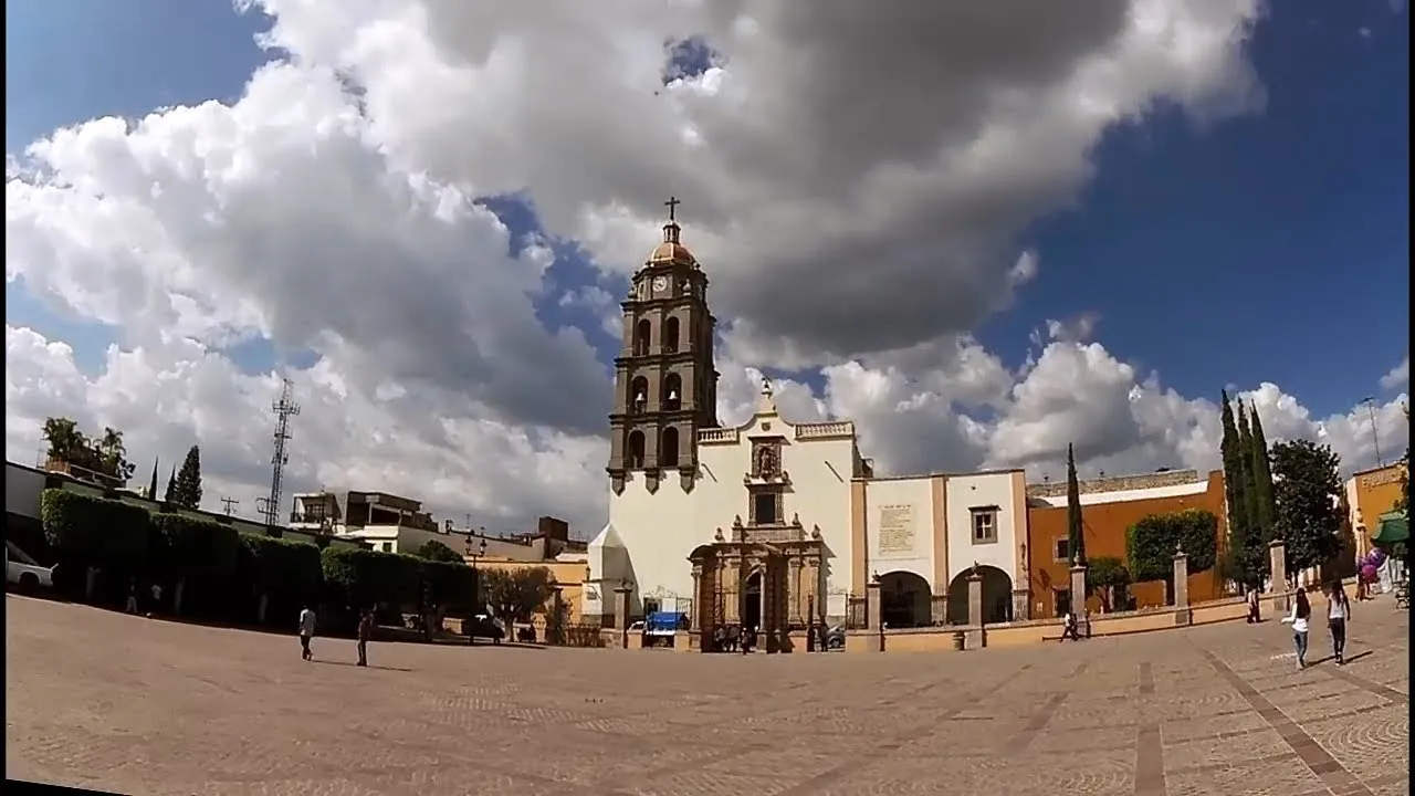 Nota sobre Viajando al pueblo de Comonfort, en Guanajuato