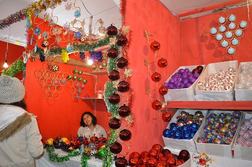 Nota sobre Lugares en México donde comprar adornos de Navidad