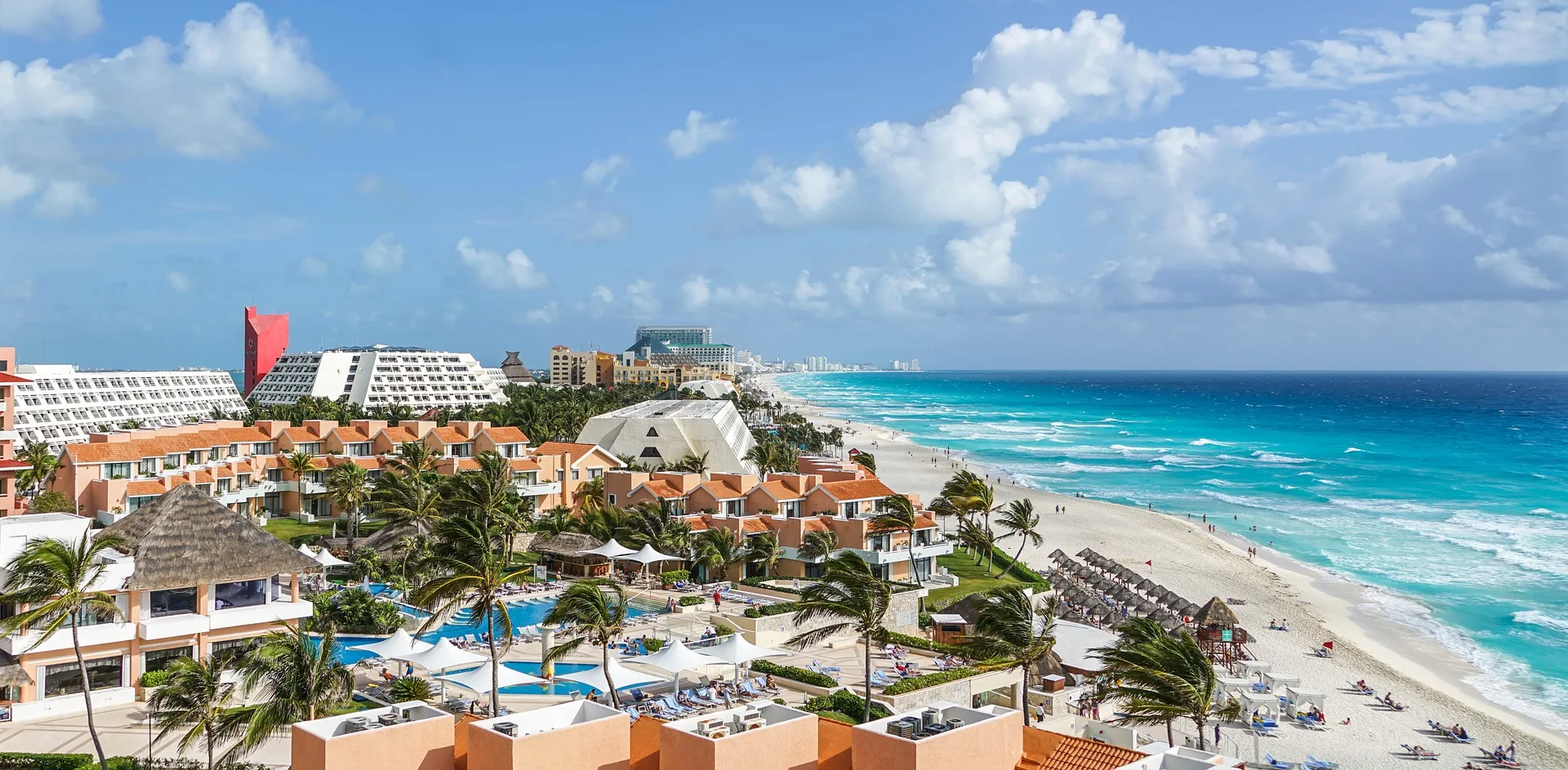 Nota sobre Playas de Cancún reabren a las actividades turísticas