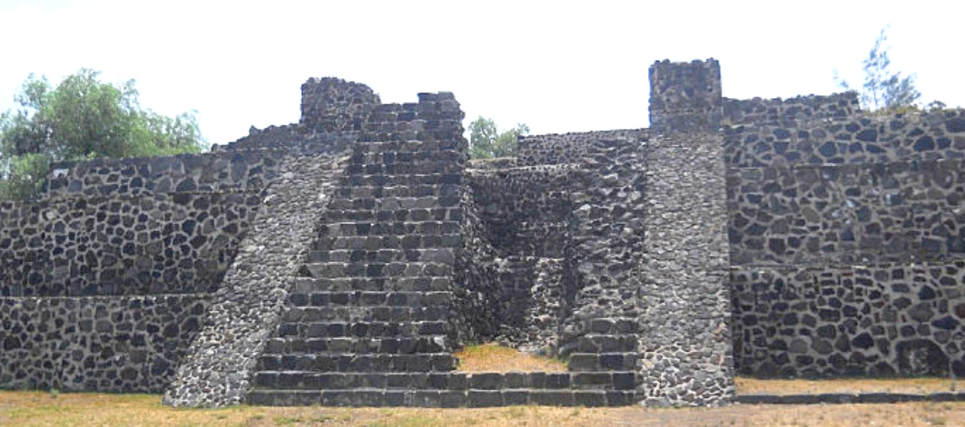 Nota sobre Zona arqueológica de Los Reyes, Estado de México
