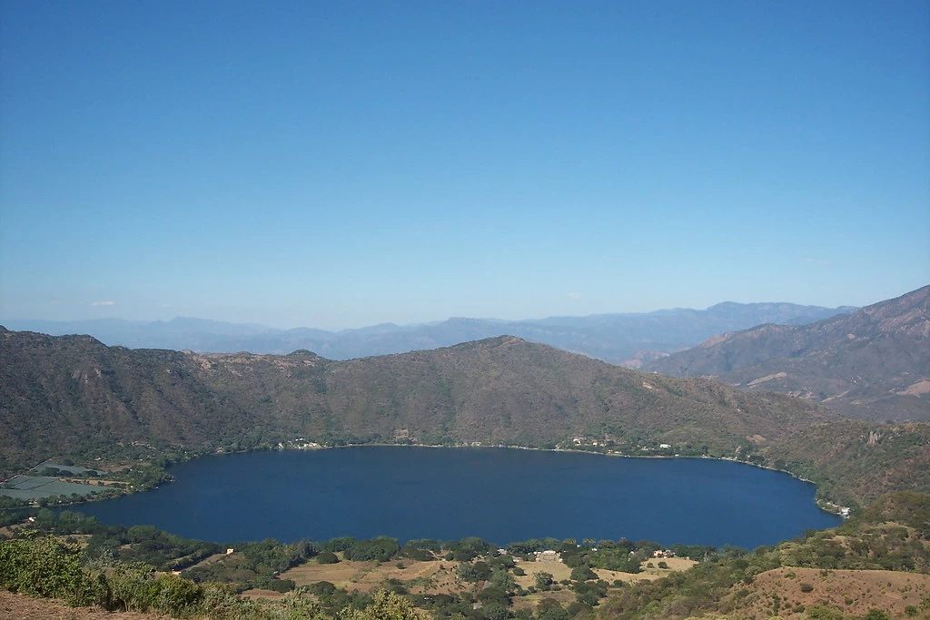 Nota sobre Vending para agua purificada y turismo sostenible en México