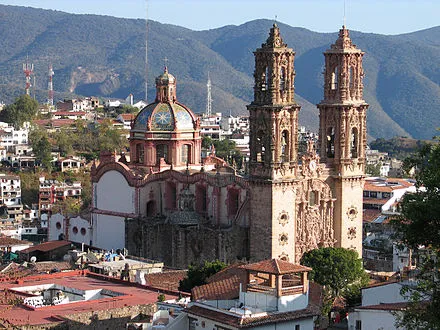 Conoce la historia del Templo de Santa Prisca