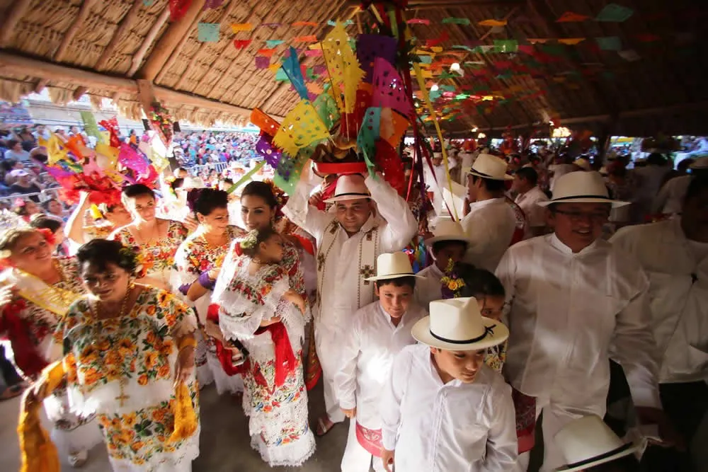 Danzas típicas, un gran valor cultural de Quintana Roo Danzas típicas
