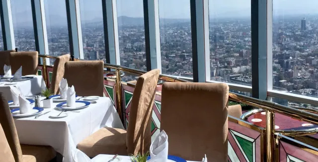 Restaurante Bellini, un restaurante en las alturas Restaurante Bellini