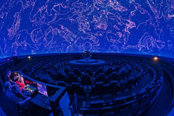 Observa las galaxias con tu familia en el Planetario Luis Enrique Erro del IPN