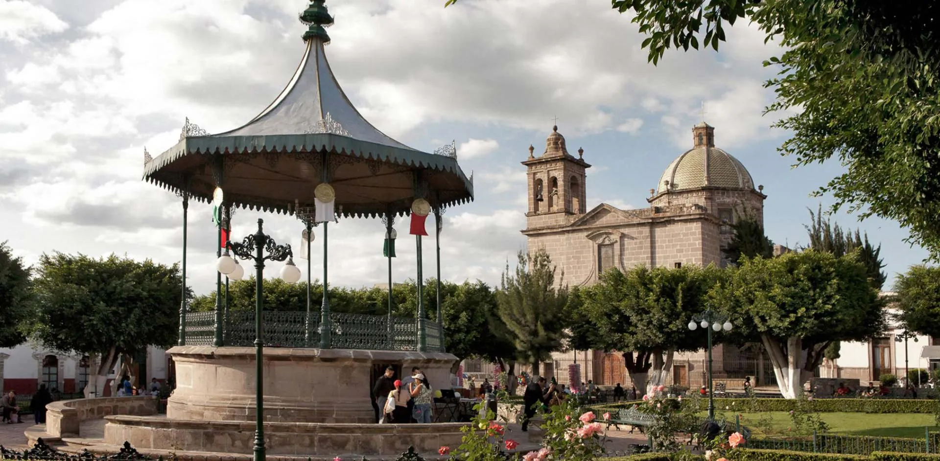 De Cuitzeo a Dolores Hidalgo, disfruta de los Pueblos de México De Cuitzeo a Dolores Hidalgo