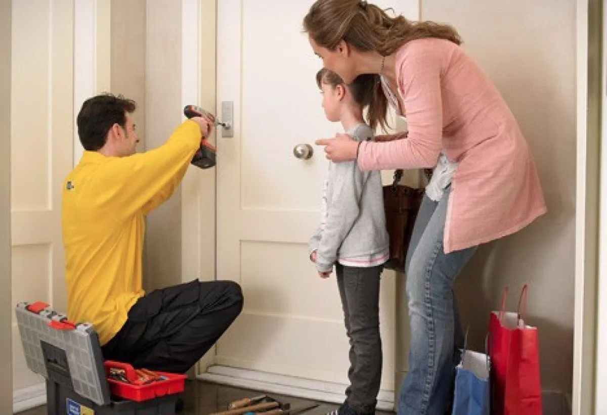 Cómo puede ayudarnos un cerrajero durante las vacaciones Cómo puede ayudarnos un cerrajero durante las vacaciones