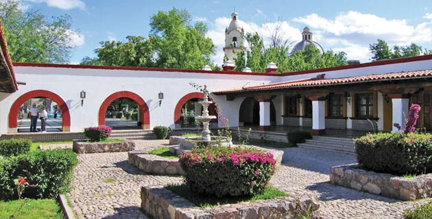 Valle de Bravo Pueblo Magico