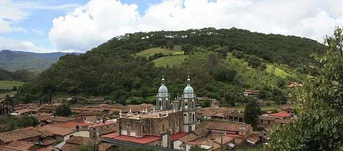 Valle de Bravo Pueblo Magico