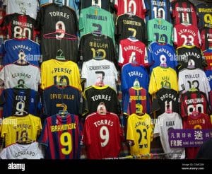 ¿Por qué las camisetas nba baratas y las camisetas futbol baratas dominan el mercado de la moda deportiva actual?