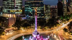 ¡Escápate a la CDMX en marzo! Descubre la magia de las jacarandas y el sol de primavera ¡Escápate a la CDMX en marzo! Descubre la magia de las jacarandas y el sol de primavera