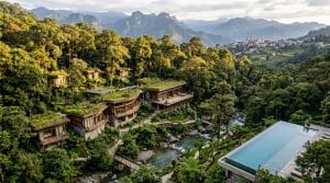 Alojamiento Eco-Lujoso en Pueblos Mágicos: Donde la Sostenibilidad se Encuentra con el Confort y la Autenticidad